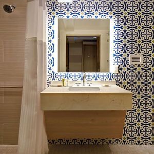 Chambre Lit Queen-Size